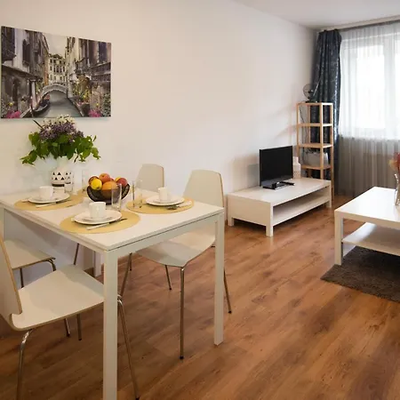 Medvalakio Apartamentai Su Parkingu Apartment *