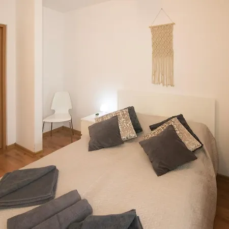 Medvalakio Apartamentai Su Parkingu Apartment *